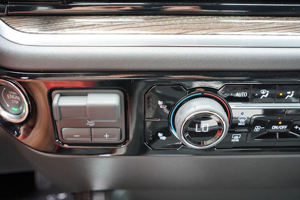 new 2025 Chevrolet Silverado 2500 car, priced at $60,565