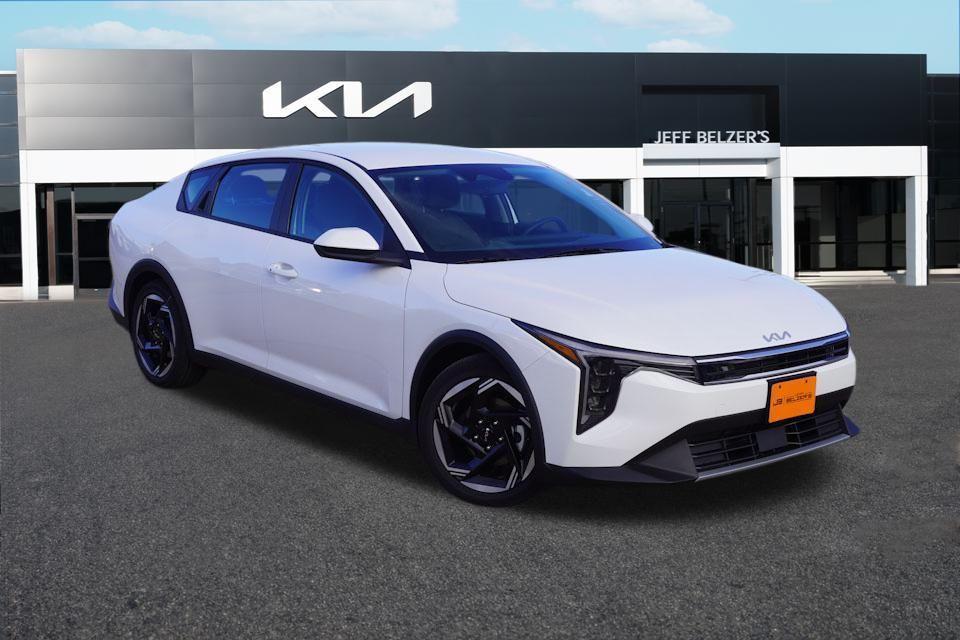 new 2025 Kia K4 car, priced at $22,906