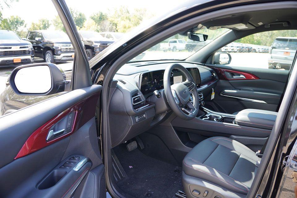 new 2026 Chevrolet Traverse car, priced at $49,661