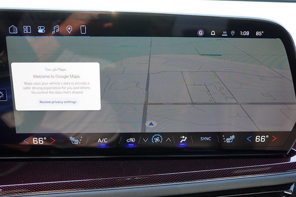 new 2026 Chevrolet Traverse car, priced at $49,661