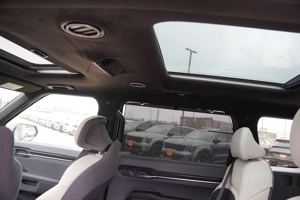 new 2026 Kia EV9 car, priced at $59,624