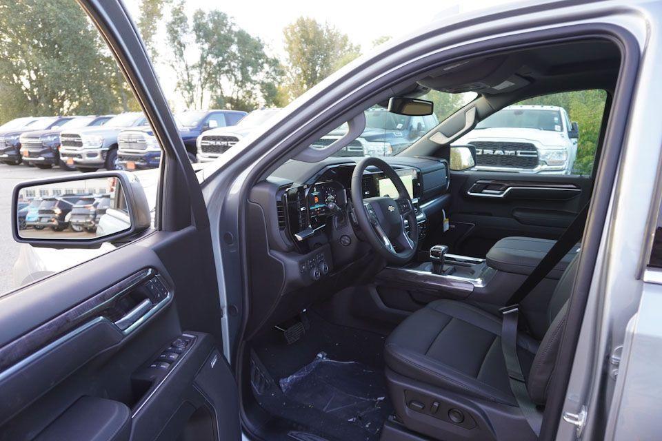 new 2025 Chevrolet Silverado 1500 car, priced at $60,585