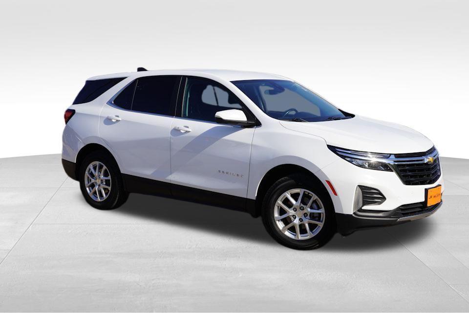 used 2022 Chevrolet Equinox car, priced at $15,686
