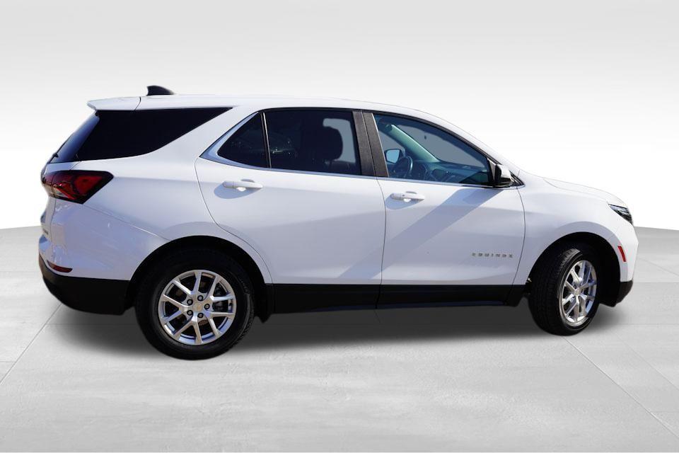 used 2022 Chevrolet Equinox car, priced at $15,686