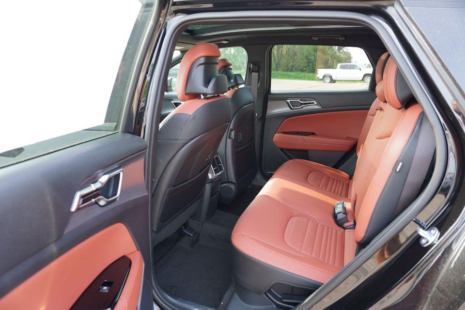 new 2025 Kia Sportage Hybrid car, priced at $36,208