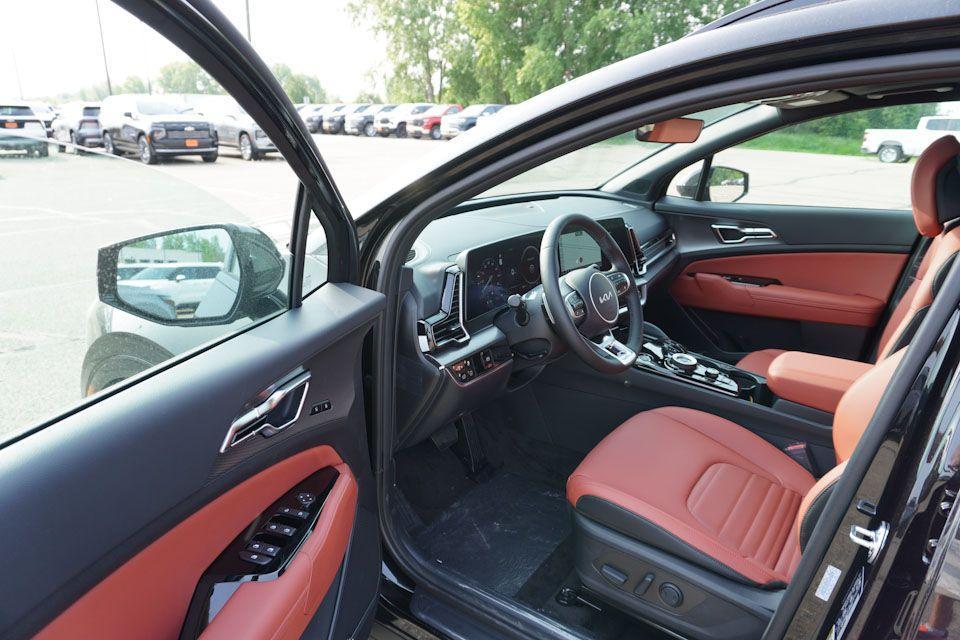 new 2025 Kia Sportage Hybrid car, priced at $36,208