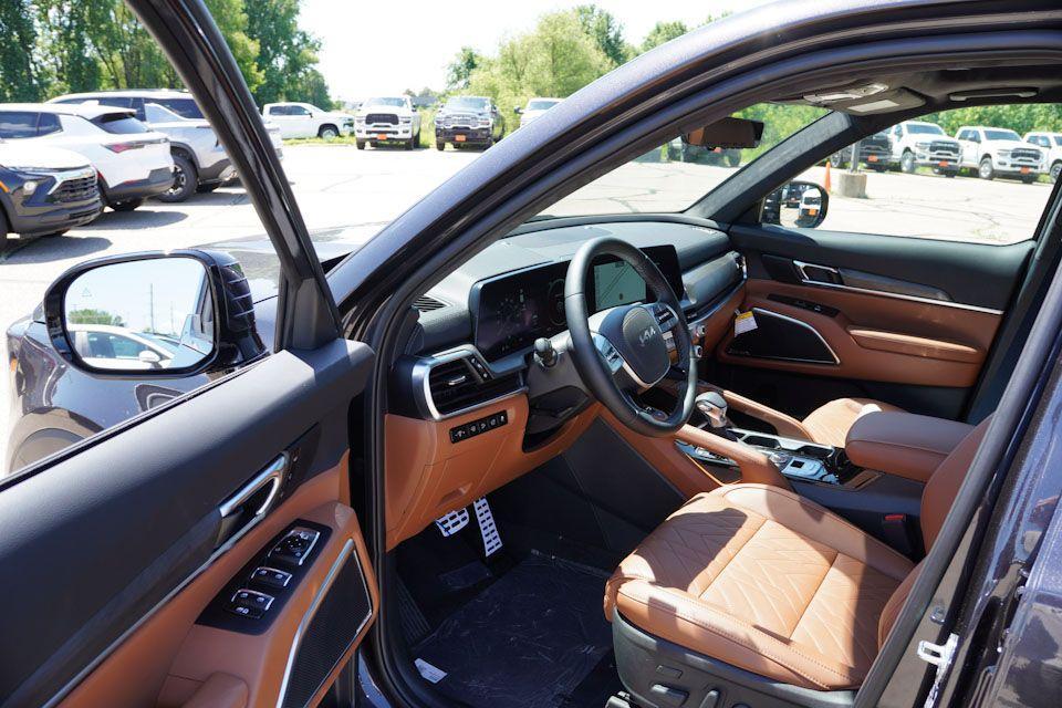 new 2025 Kia Telluride car, priced at $50,322