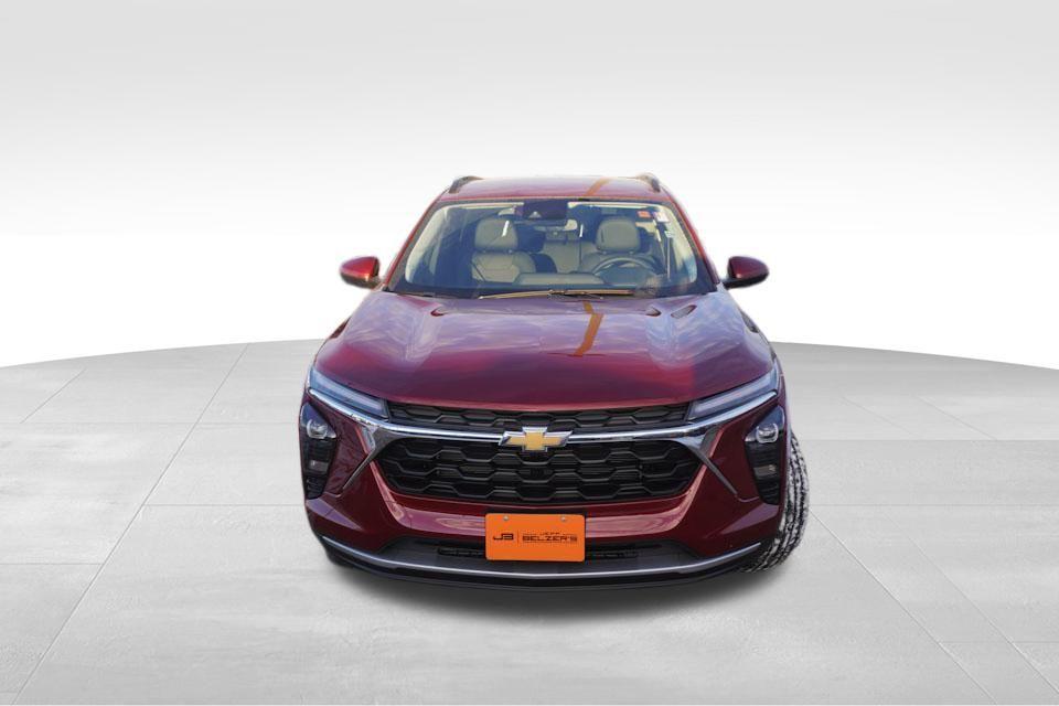 new 2025 Chevrolet Trax car, priced at $23,533