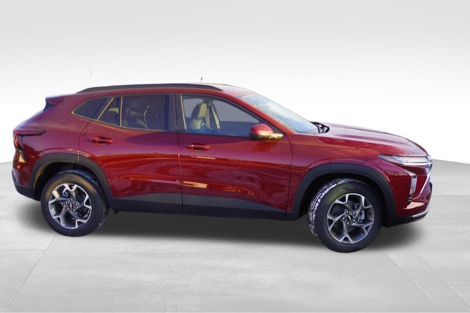 new 2025 Chevrolet Trax car, priced at $23,533