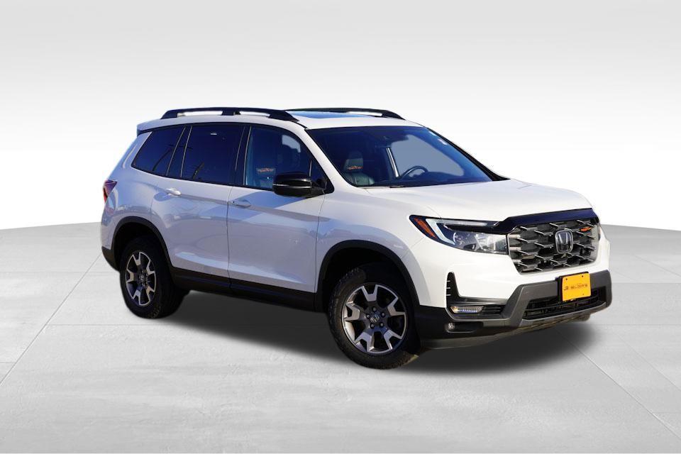 used 2022 Honda Passport car, priced at $33,743