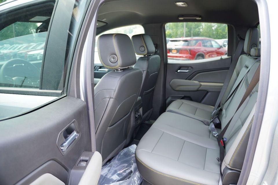 new 2026 Chevrolet Colorado car, priced at $48,370