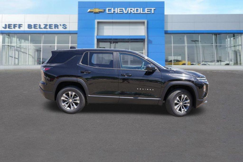 new 2026 Chevrolet Equinox car, priced at $31,490