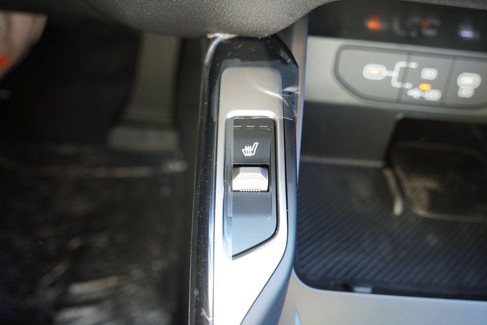 new 2026 Kia Sorento car, priced at $36,283