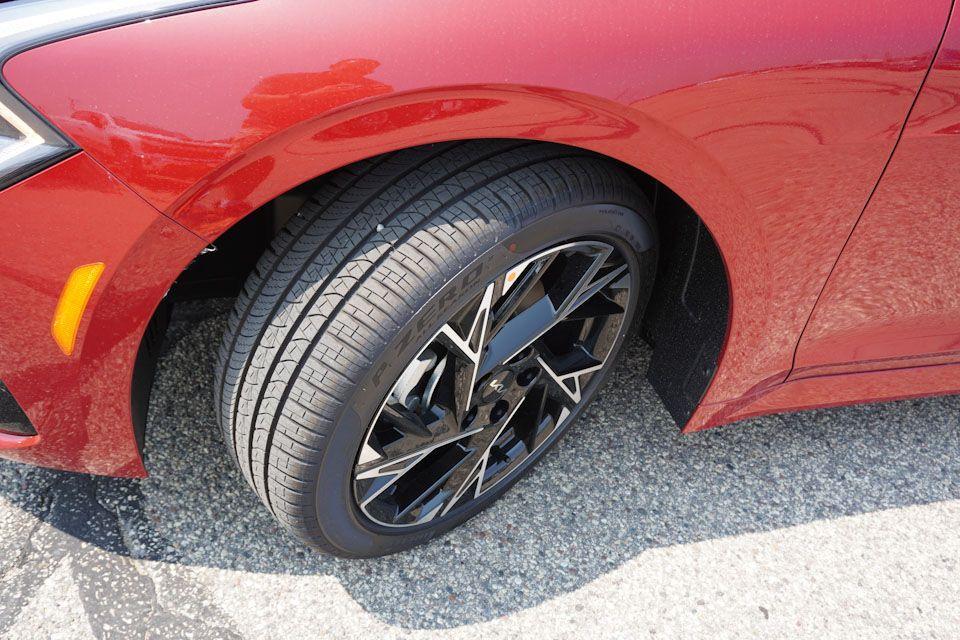 new 2025 Kia K5 car, priced at $28,263