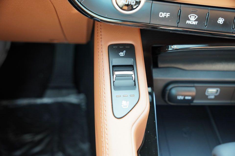 new 2025 Kia Telluride car, priced at $44,142