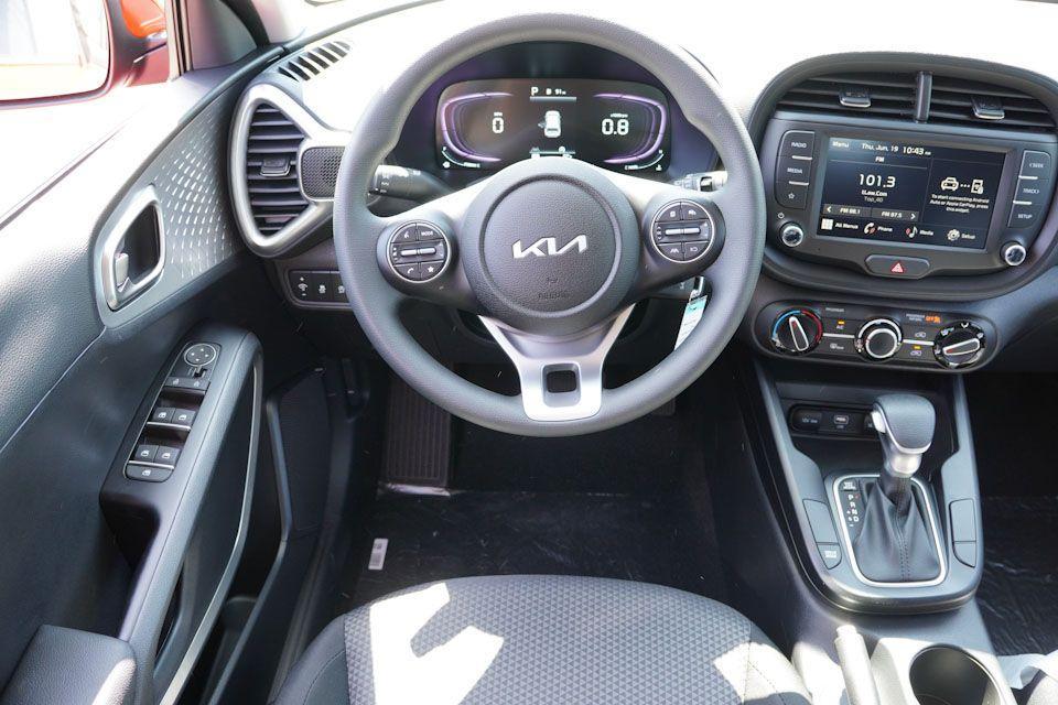new 2025 Kia Soul car, priced at $20,222