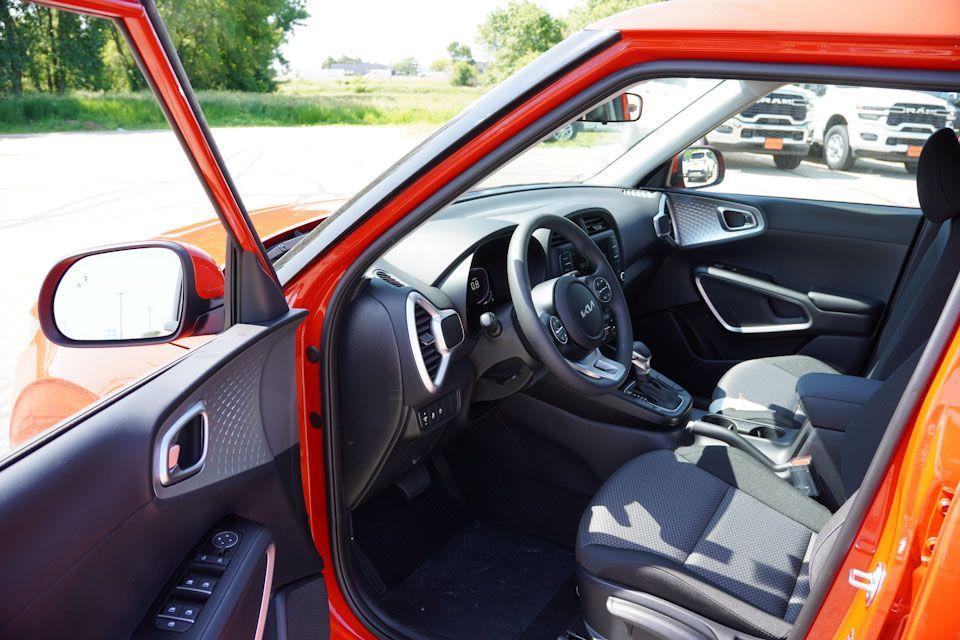 new 2025 Kia Soul car, priced at $20,222
