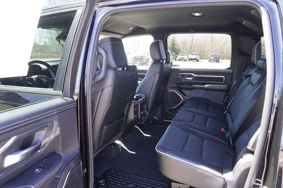 new 2025 Ram 1500 car, priced at $55,592