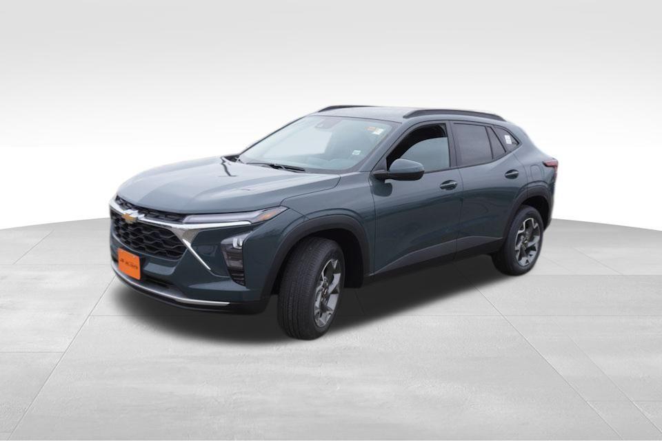 new 2025 Chevrolet Trax car, priced at $24,483