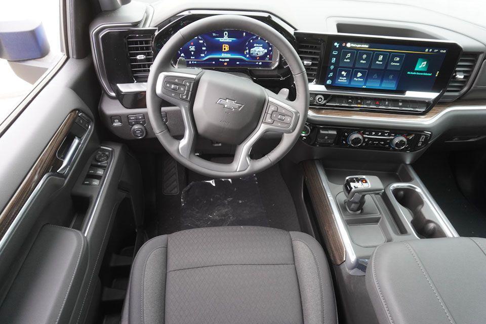 new 2025 Chevrolet Silverado 1500 car, priced at $61,123