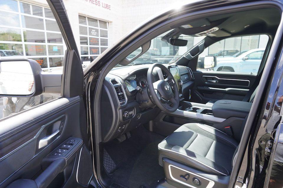 new 2025 Ram 1500 car, priced at $56,375