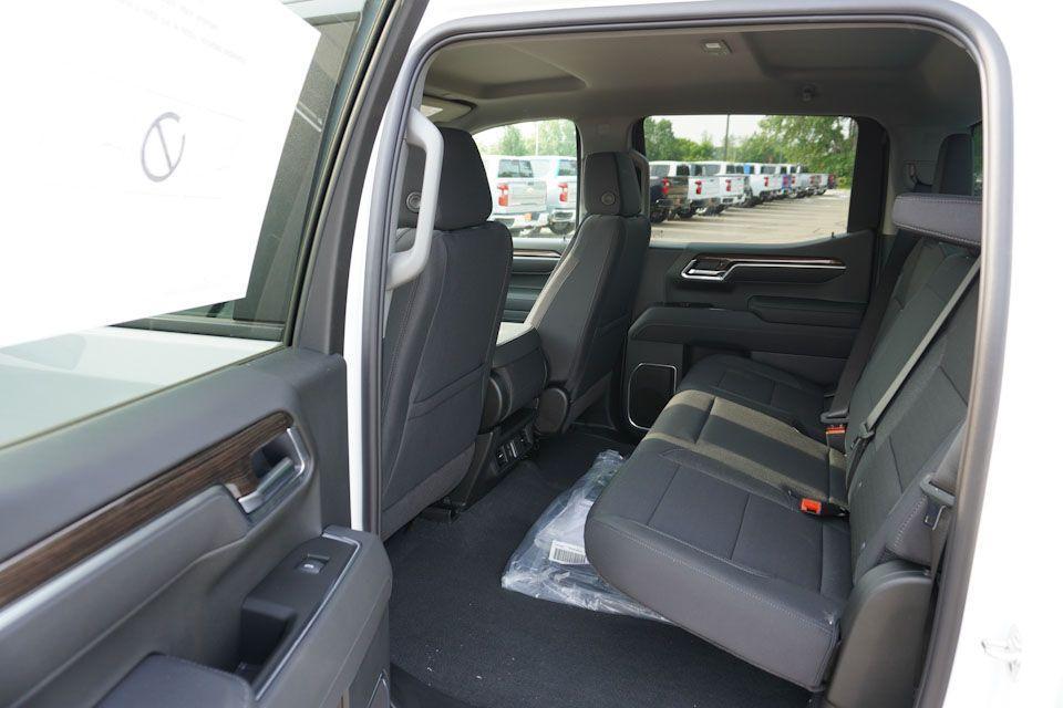 new 2025 Chevrolet Silverado 1500 car, priced at $47,590