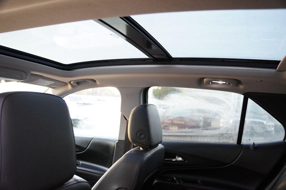 used 2023 Chevrolet Equinox car, priced at $27,254