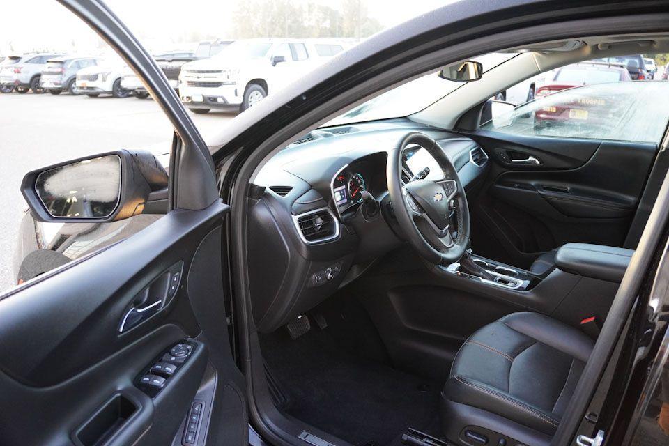 used 2023 Chevrolet Equinox car, priced at $27,254