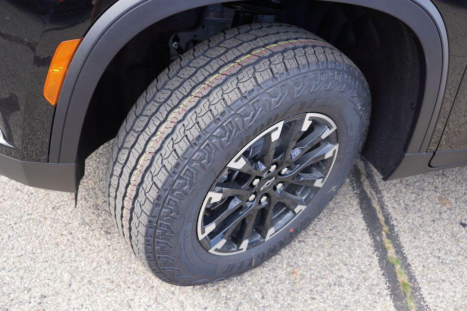 new 2026 Chevrolet Traverse car, priced at $49,661