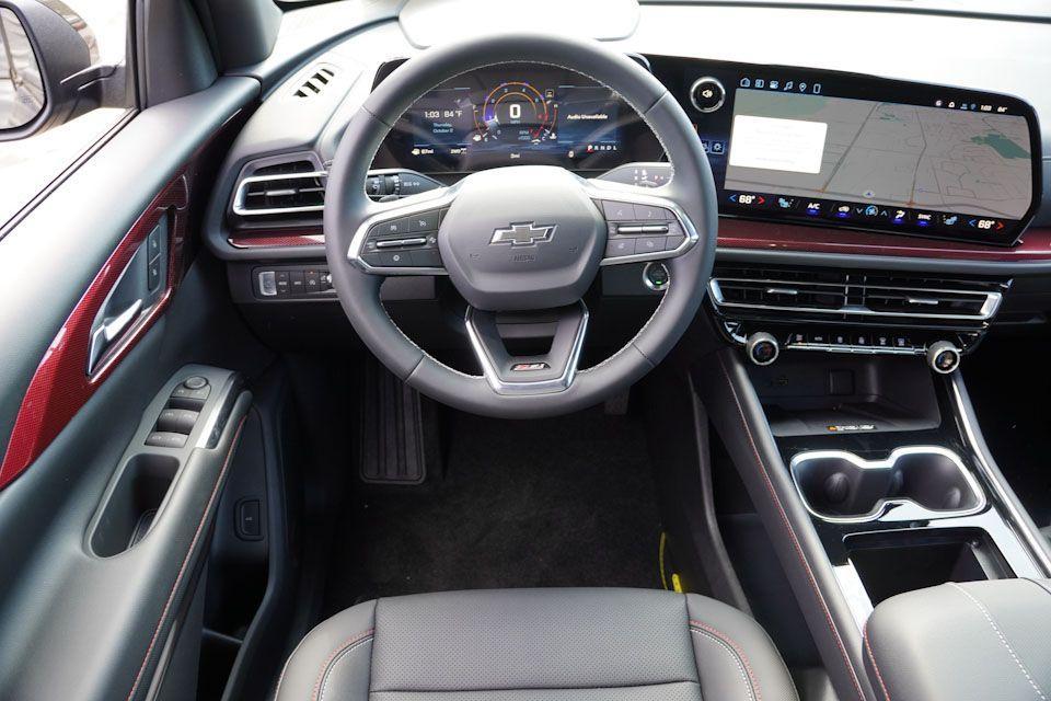 new 2026 Chevrolet Traverse car, priced at $49,661