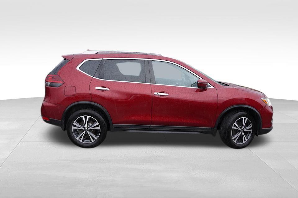 used 2020 Nissan Rogue car, priced at $17,541