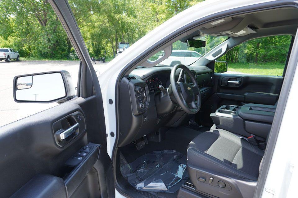 used 2024 Chevrolet Silverado 1500 car, priced at $40,476
