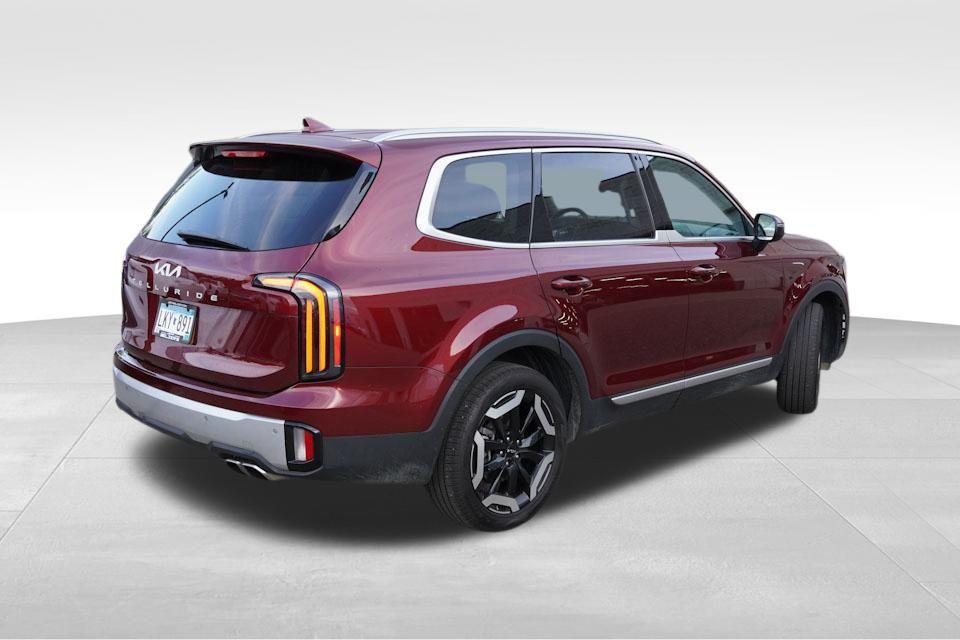 used 2024 Kia Telluride car, priced at $36,447