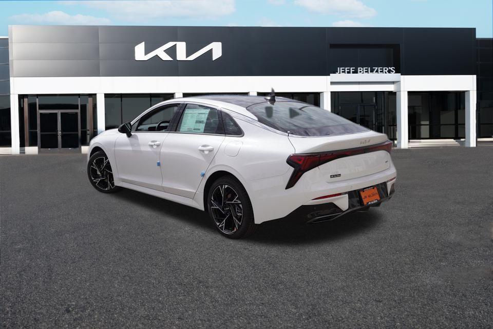 new 2025 Kia K5 car, priced at $30,030
