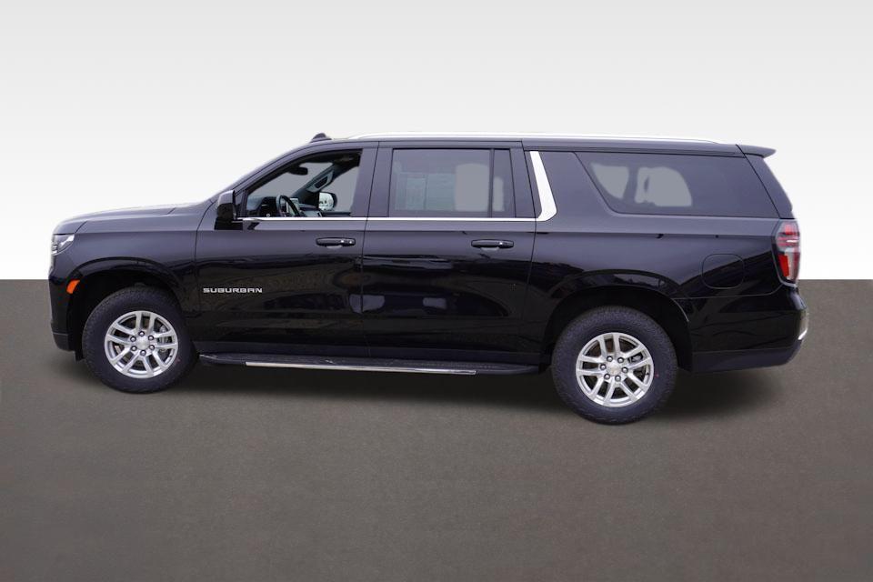 used 2023 Chevrolet Suburban car, priced at $43,971