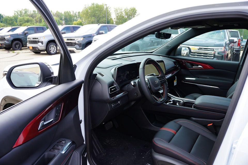 new 2026 Chevrolet Traverse car, priced at $58,925