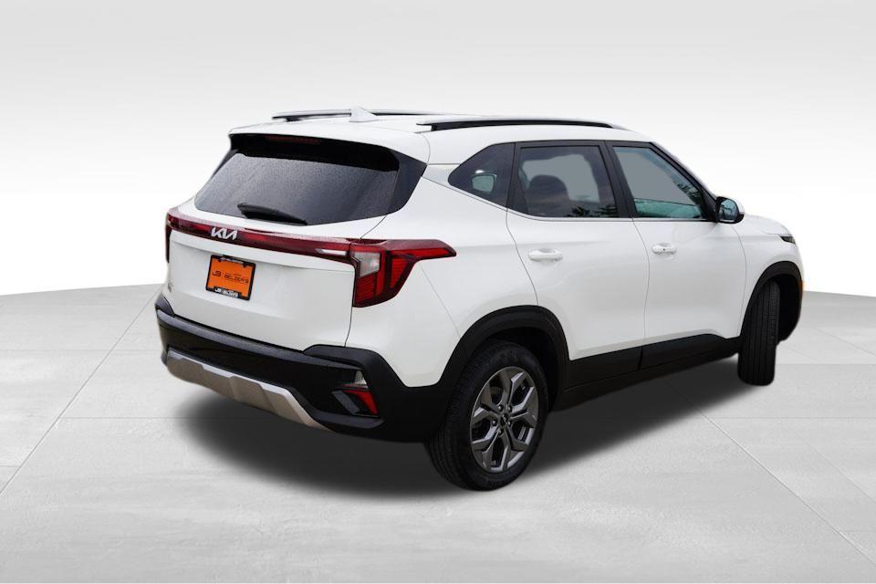 used 2024 Kia Seltos car, priced at $21,559