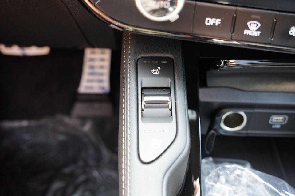 new 2025 Kia Telluride car, priced at $46,628