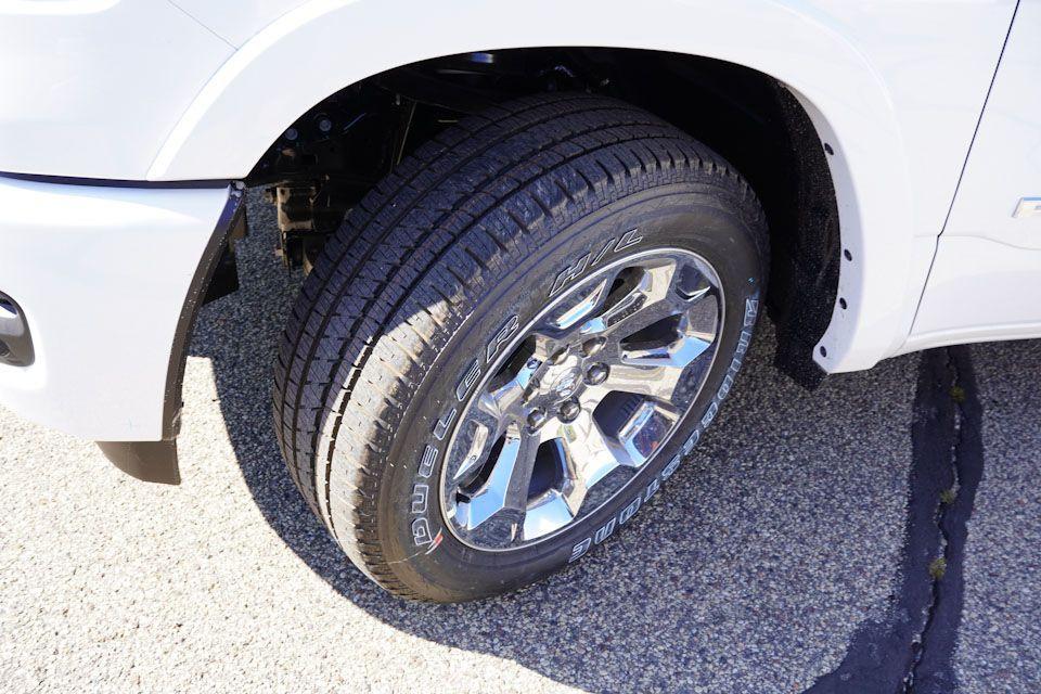 new 2026 Ram 1500 car, priced at $51,492