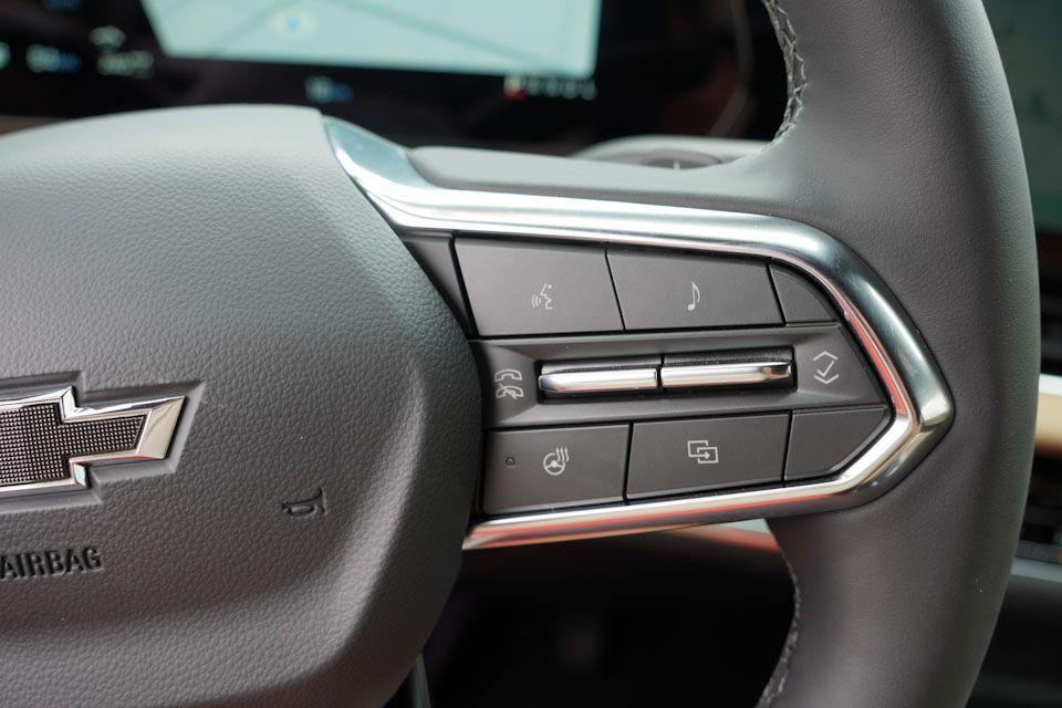 new 2026 Chevrolet Equinox car, priced at $33,940