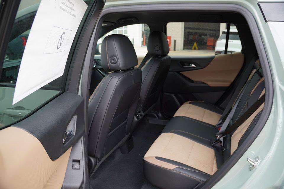 new 2026 Chevrolet Equinox car, priced at $33,940