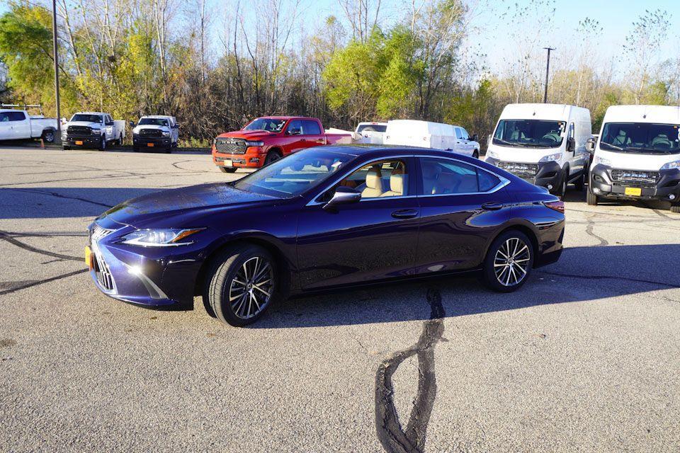 used 2022 Lexus ES 350 car, priced at $34,493