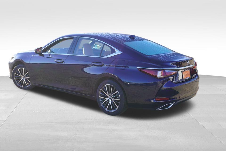 used 2022 Lexus ES 350 car, priced at $30,835