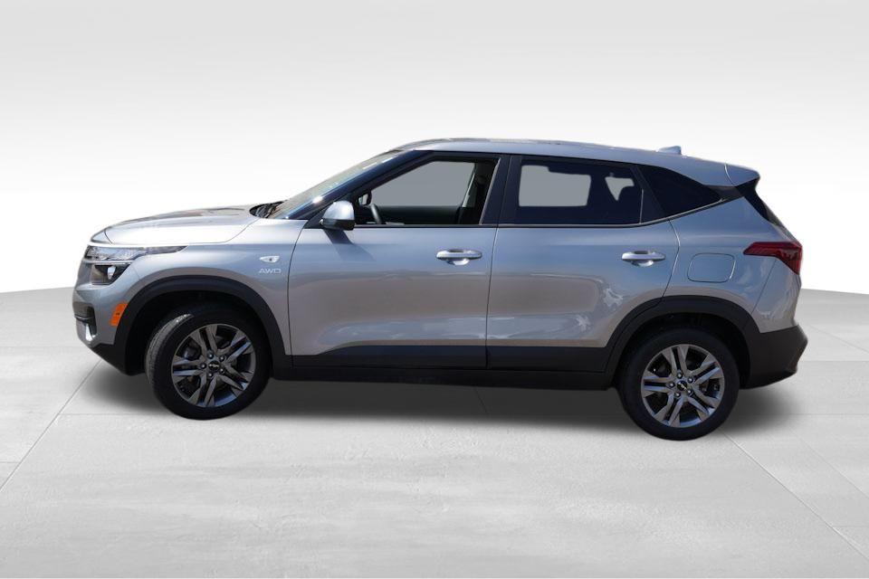 used 2023 Kia Seltos car, priced at $20,339