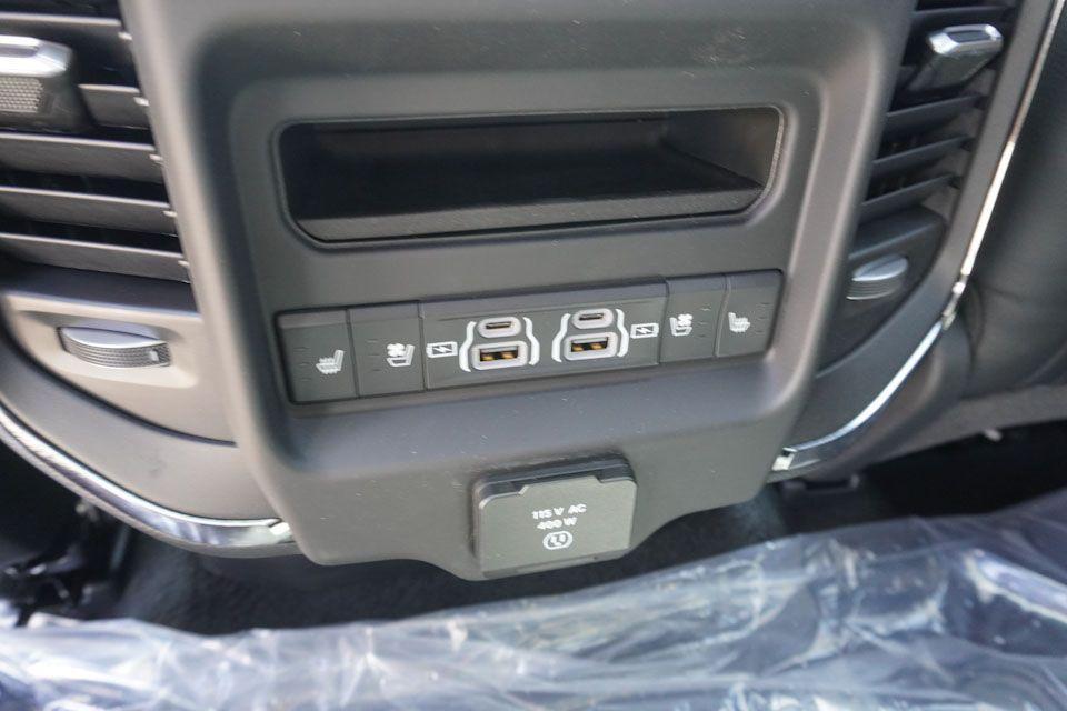 new 2025 Ram 1500 car, priced at $71,619