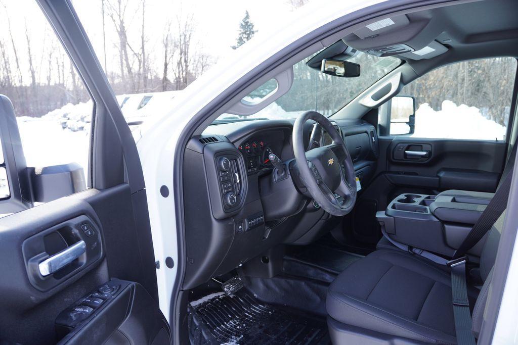 new 2026 Chevrolet Silverado 3500 car, priced at $53,675