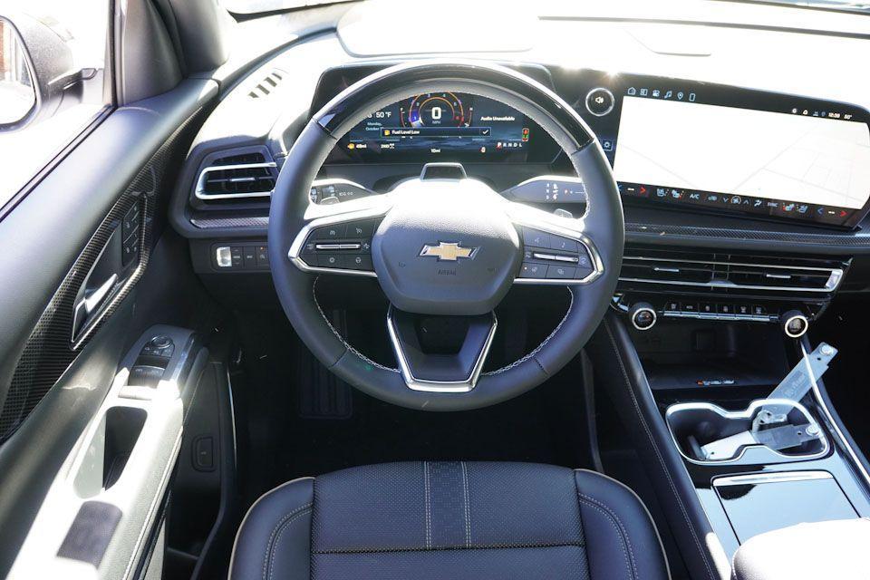 new 2026 Chevrolet Traverse car, priced at $57,274