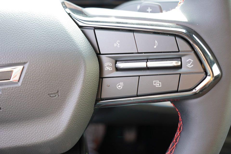 new 2026 Chevrolet Equinox car, priced at $35,590