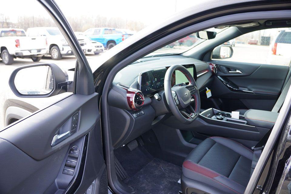 new 2026 Chevrolet Equinox car, priced at $35,590