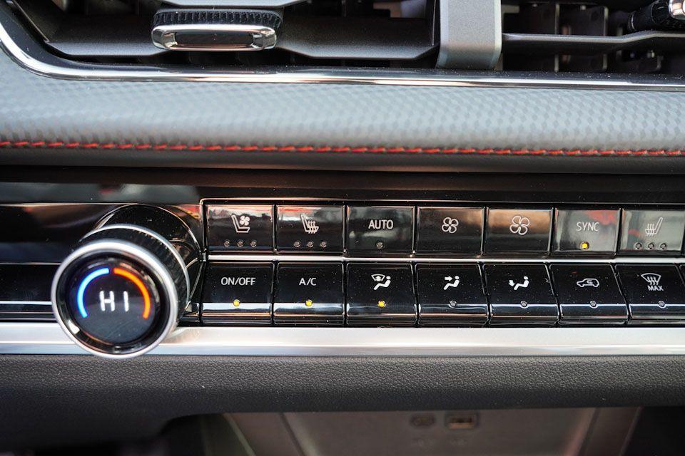 new 2026 Chevrolet Equinox car, priced at $35,590